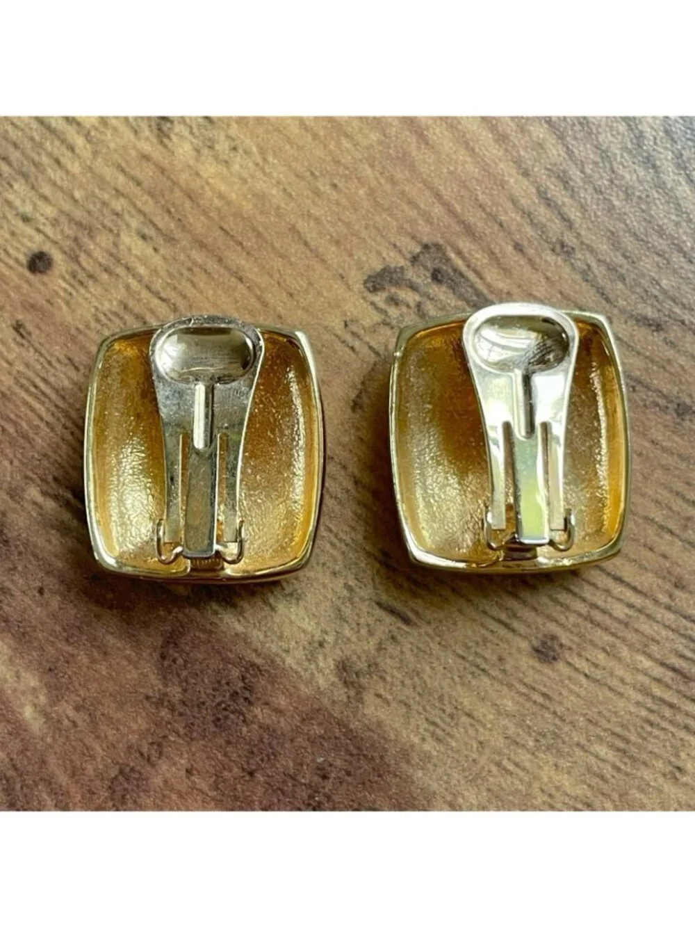 Vintage 1980s Modernist Earrings Glam Gold Tone Black Enamel Clip On Square